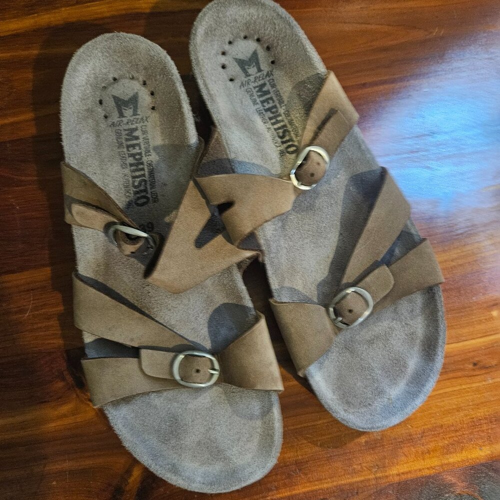 Mephisto sandals size 39, brown leather